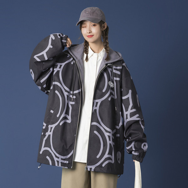 Geaca casual dama cu gluga si aplicatie