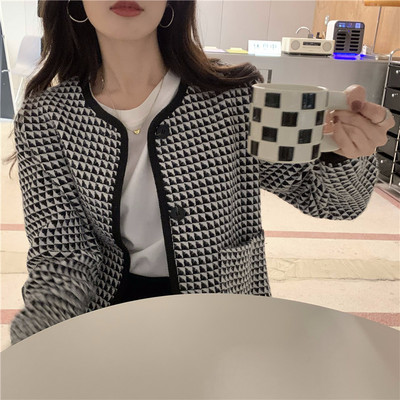 Γυναικείο παλτό με κουμπιά και τσέπες-ρετρό στυλ