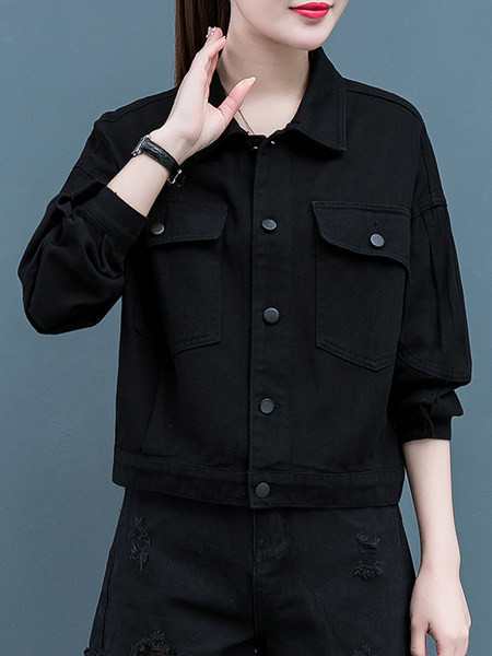 Jachetă modernă din denim cu buzunare și nasturi