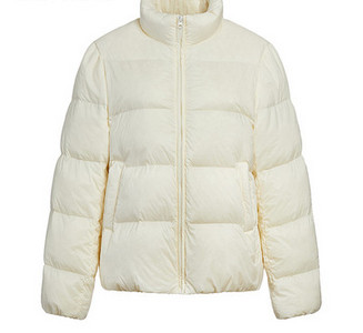 Γυναικείο χειμερινό μπουφάν με ψηλό γιακά και φερμουάρ