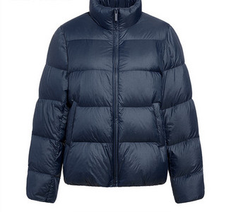 Γυναικείο χειμερινό μπουφάν με ψηλό γιακά και φερμουάρ