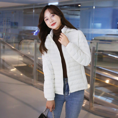 Γυναικείο casual μπουφάν με αποσπώμενη κουκούλα