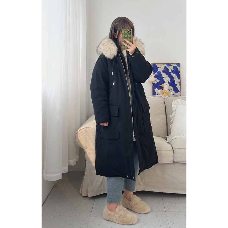 Elegantna duga ženska jakna s kapuljačom i džepovima