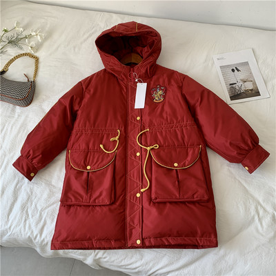 Γυναικείο χειμωνιάτικο μπουφάν με κουκούλα και κορδόνια στη μέση