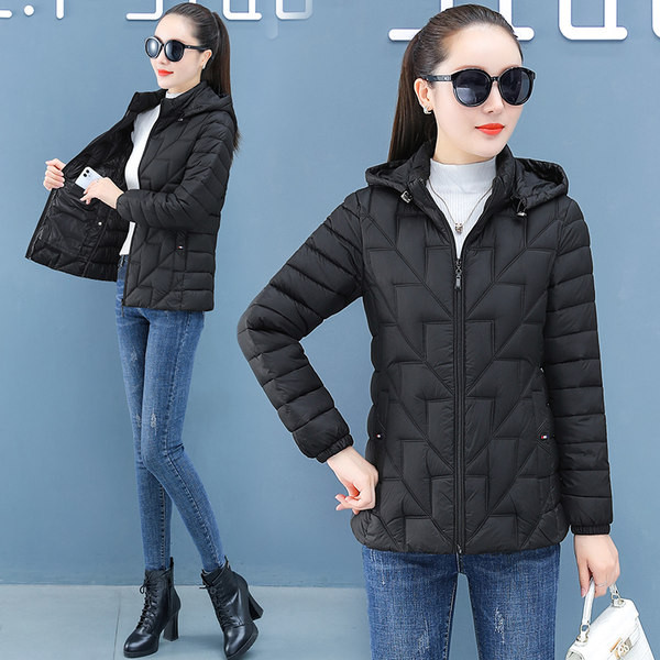 Ženska ležerna jakna s kapuljačom i patentnim zatvaračem