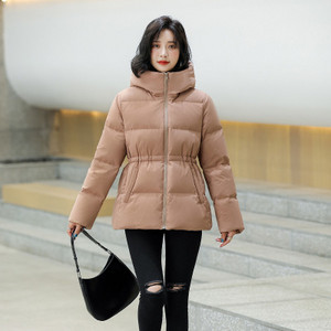 Γυναικείο μπουφάν  χειμερινό και φθινοπωρινό μοντέλο με κορδόνια για ρύθμιση της μέσης