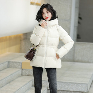 Γυναικείο μπουφάν  χειμερινό και φθινοπωρινό μοντέλο με κορδόνια για ρύθμιση της μέσης