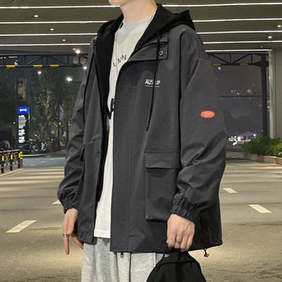 Ανδρικό μπουφάν  μοντέλο με κουκούλα