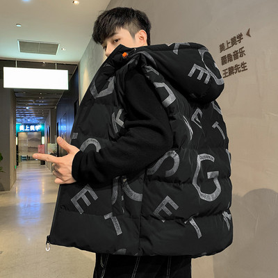 Ανδρικό γιλέκο με απλικέ κουκούλα και επιγραφές