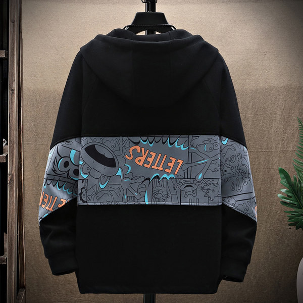 Hanorac barbat model nou cu gluga si aplicatie