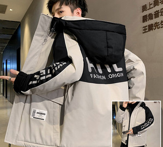 Ανδρικό χειμερινό μπουφάν με επιγραφή κουκούλας και τσέπες