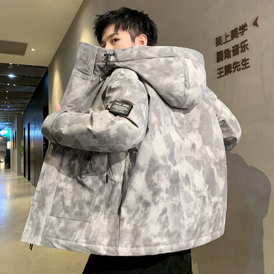 Ανδρικό χειμερινό μπουφάν με επιγραφή κουκούλας και τσέπες