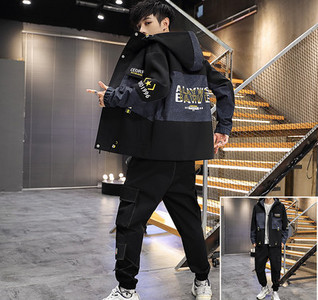 Jachetă modernă pentru bărbați de lungime medie, cu inscripții și glugă