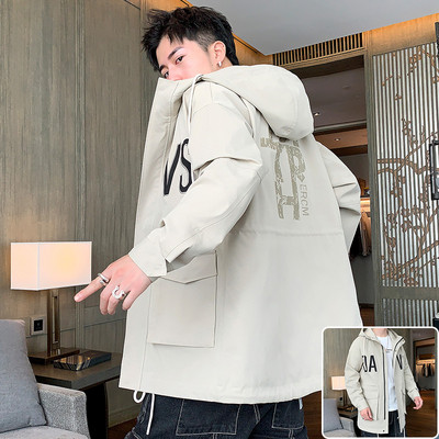 Ανδρικό μπουφάν casual με κουκούλα και επιγραφές