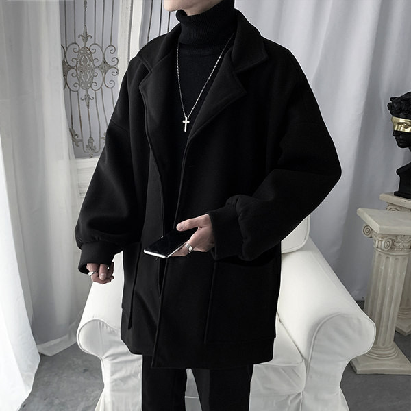 Palton modern pentru bărbați - lungime medie