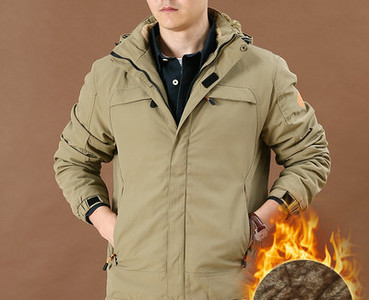 Ανδρικό μπουφάν φθινόπωρο-χειμερινό με φερμουάρ και velcro