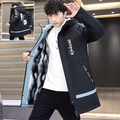 Ανδρικό μπουφάν με μεσαίο μήκος και ζεστή φόδρα