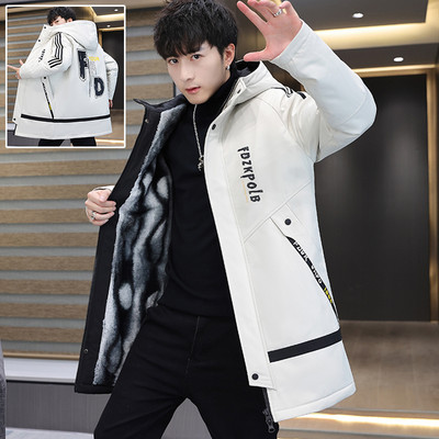 Ανδρικό μπουφάν με μεσαίο μήκος και ζεστή φόδρα