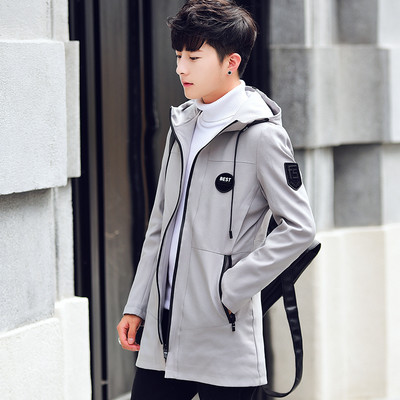 Ανδρικό μπουφάν με μεσαίο μήκος και ζεστή φόδρα