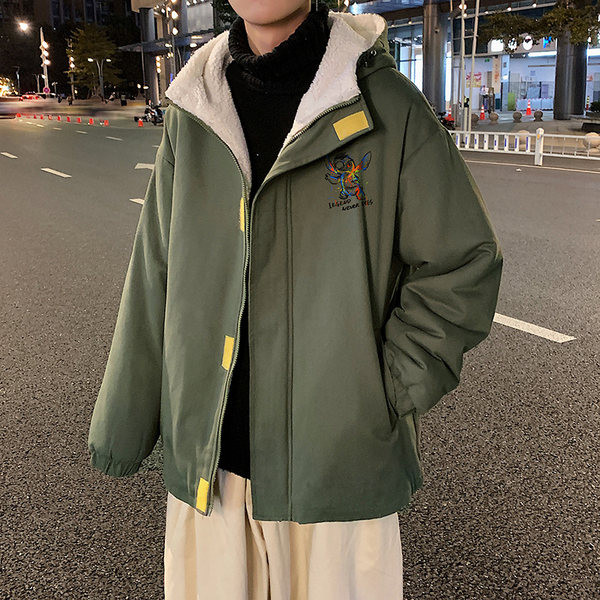 Ležerna muška jakna s aplikacijom