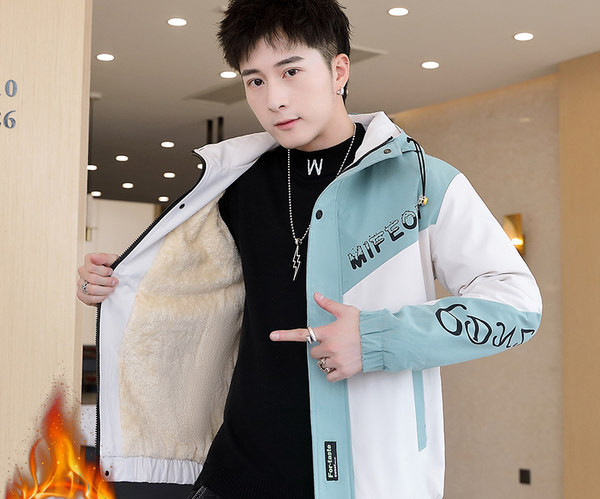 Geaca de toamna-iarna cu captuseala calda cu inscriptii