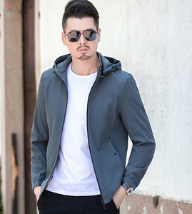 Λεπτό μπουφάν άνοιξη-φθινόπωρο σλιμ  μοντέλο με κουκούλα