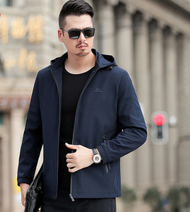 Λεπτό μπουφάν άνοιξη-φθινόπωρο σλιμ  μοντέλο με κουκούλα