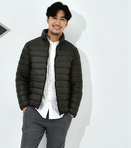 Ανδρικό καθημερινό μπουφάν με κουκούλα