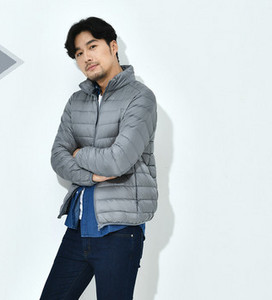 Ανδρικό καθημερινό μπουφάν με κουκούλα