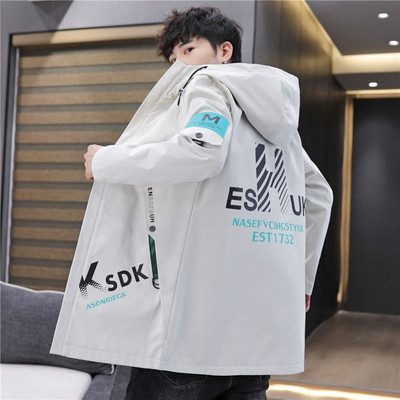 Ανδρικό μπουφάν καθημερινά με επιγραφές και κουκούλα