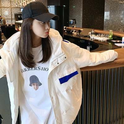 Γυναικείο μπουφάν φαρδύ μοντέλο με κεντημένη επιγραφή