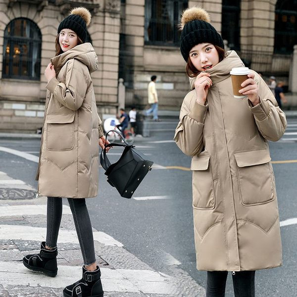 Novi model ženske zimske jakne sa džepovima i patentnim zatvaračem