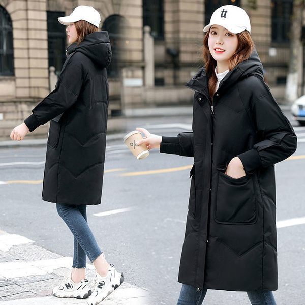 Novi model ženske zimske jakne sa džepovima i patentnim zatvaračem