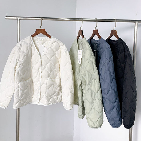 Ženska jakna na gumbe i špic izrez - više boja