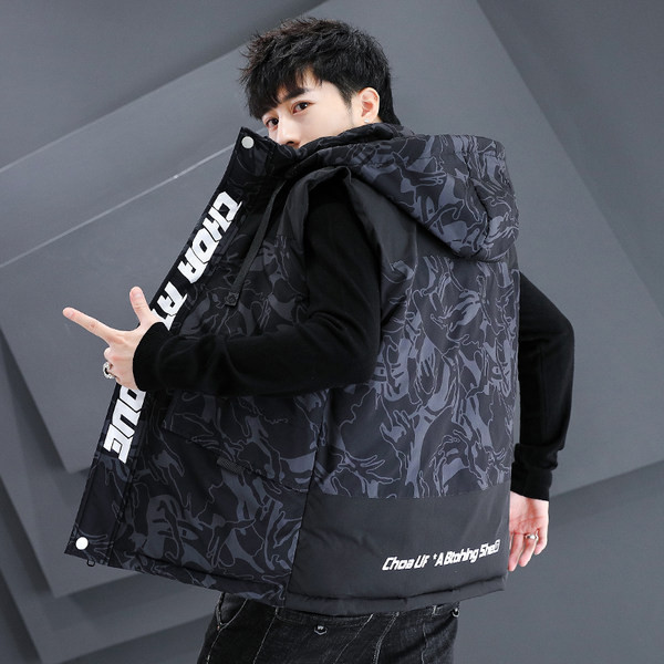 Kamufliažinė vyriška liemenė rudeniui ir žiemai su gobtuvu - Dideli dydžiai