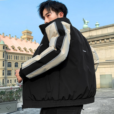 Κοντό χειμερινό μπουφάν με ζεστή επένδυση για άνδρες