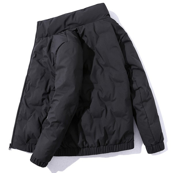 Ležerna muška jakna s visokim ovratnikom i patentnim zatvaračem