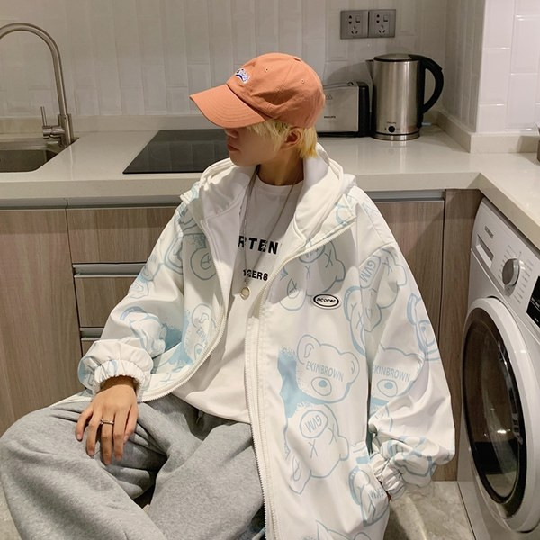 Geaca de zi cu gluga in patru culori