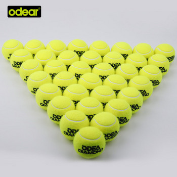 Μπάλα τένις σε πράσινο χρώμα με επιγραφή