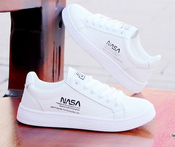 Έκο δερμάτινα αθλητικά παπούτσια με επίπεδη σόλα για άνδρες