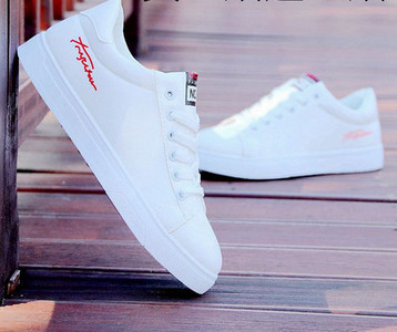 Έκο δερμάτινα αθλητικά παπούτσια με επίπεδη σόλα για άνδρες