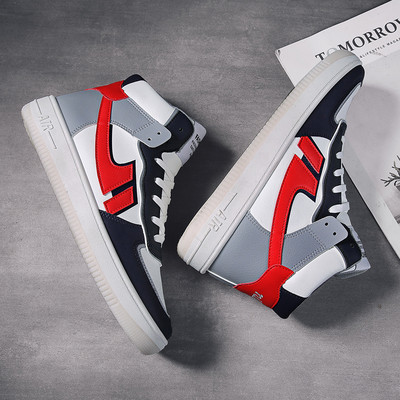 Αθλητικά παπούτσια για άνδρες και γυναίκες από τεχνητό δέρμα - διάφορα μοντέλα