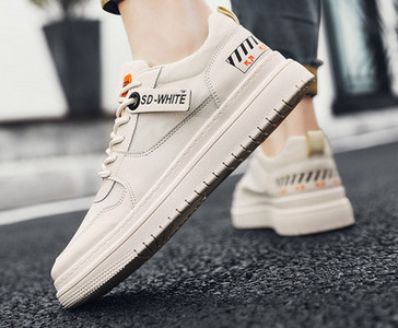 Ανδρικά casual αθλητικά παπούτσια με επίπεδη σόλα