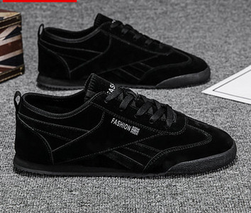 Αθλητικά και casual ανδρικά παπούτσια με χαμηλή σόλα