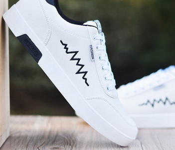 Ανδρικά παπούτσια από faux δέρμα με επίπεδη σόλα - διάφορα μοντέλα