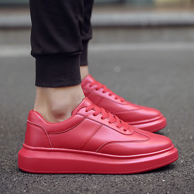 Tenisi model uni din imitatie de piele potriviti pentru barbati si femei