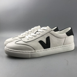 Αθλητικά και casual ανδρικά  παπούτσια από οικολογικό δέρμα