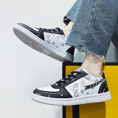 Ανδρικά αθλητικά παπούτσια με επίπεδη σόλα - οικολογικό δέρμα