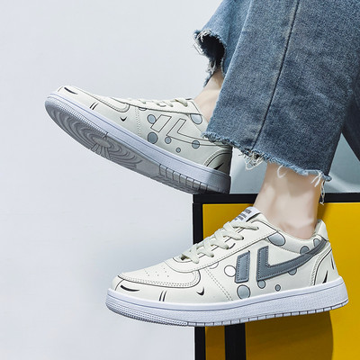 Ανδρικά αθλητικά παπούτσια με επίπεδη σόλα - οικολογικό δέρμα