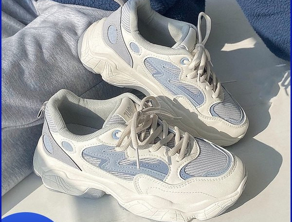 Γυναικεία αθλητικά παπούτσια με κορδόνια και τραχιά σόλα - διάφορα χρώματα